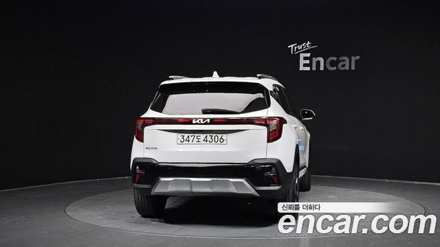 Kia Seltos из Кореи Encar