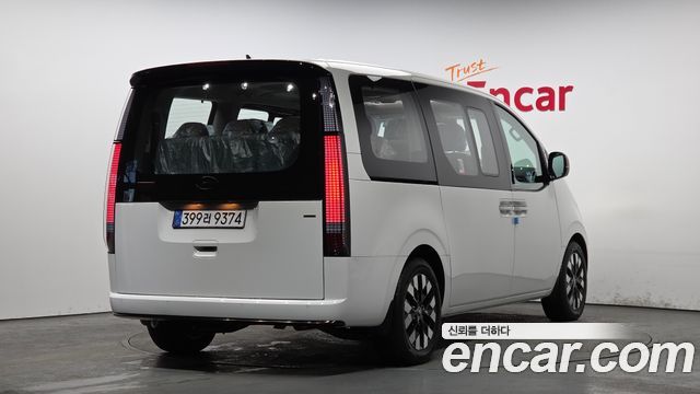 Hyundai Staria из Кореи Encar