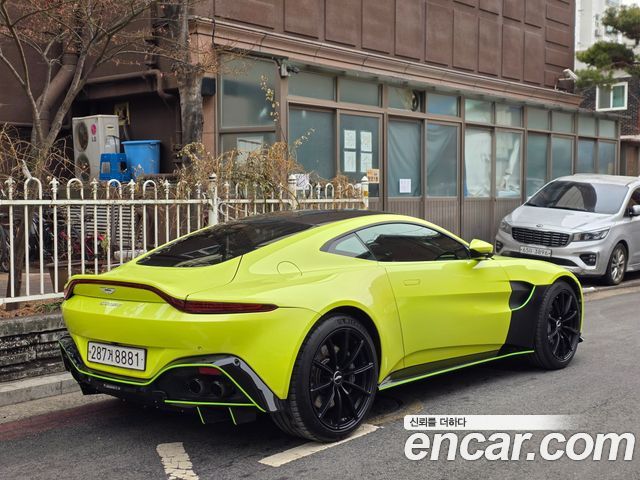 Astonmartin Vantage 4.0 V8 Coupe — пробег 73 000 км
