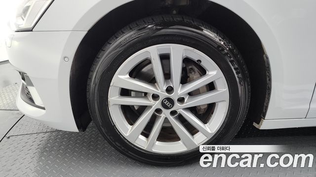 Audi A6 45 TFSI — пробег 65 512 км