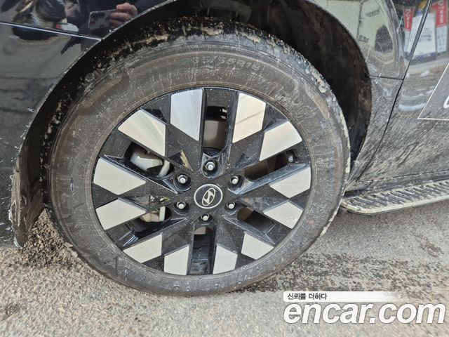 Hyundai Staria HEV 1.6 Lounge 9-Seater Inspiration — пробег 25 000 км — фото 5 из 5