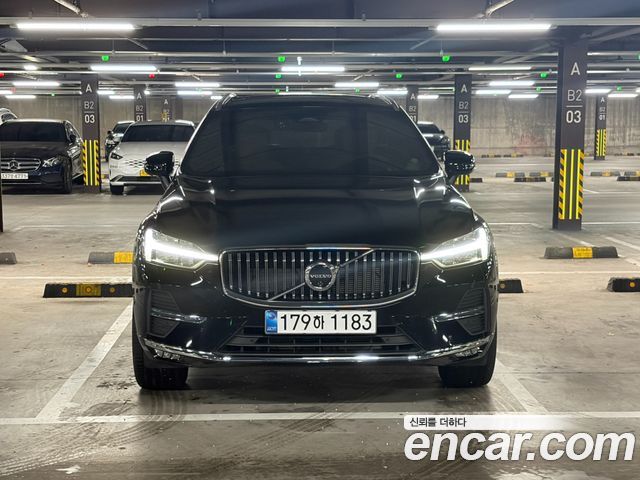 Volvo XC60 B5 Ultimate Bright — пробег 29 000 км — фото 2 из 5