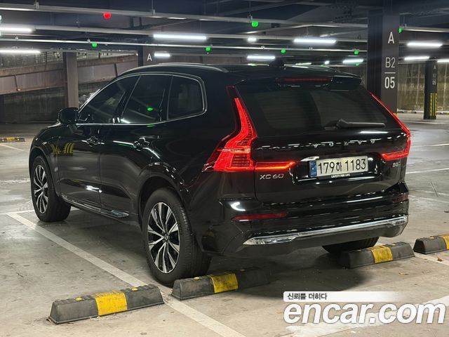 Volvo XC60 B5 Ultimate Bright — пробег 29 000 км — фото 4 из 5