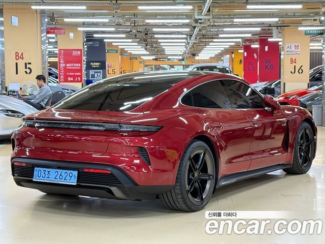 Porsche Taycan из Кореи Encar