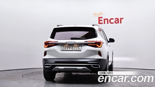 Kia Seltos из Кореи Encar