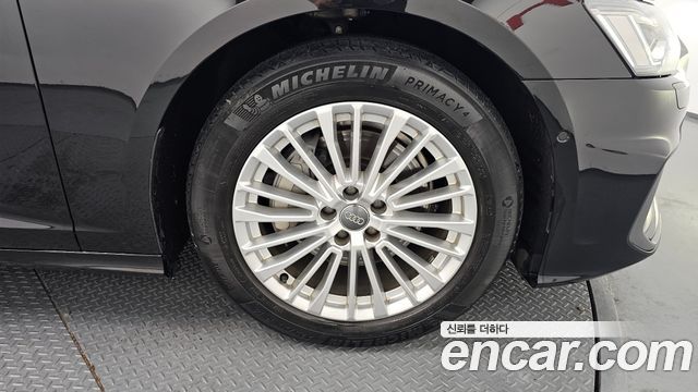 Audi A6 45 TFSI Quattro Premium — пробег 48 061 км