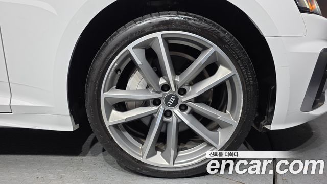 Audi A5 45 TFSI Quattro Premium Sportback — пробег 19 502 км
