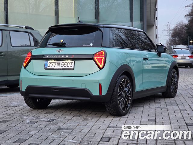 Mini Cooper из Кореи Encar