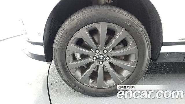 Land Rover Range Rover Velar из Кореи Encar