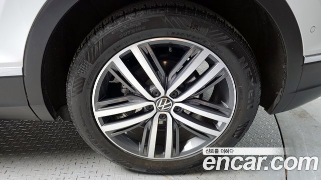 Volkswagen Tiguan из Кореи Encar