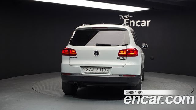 Volkswagen Tiguan из Кореи Encar