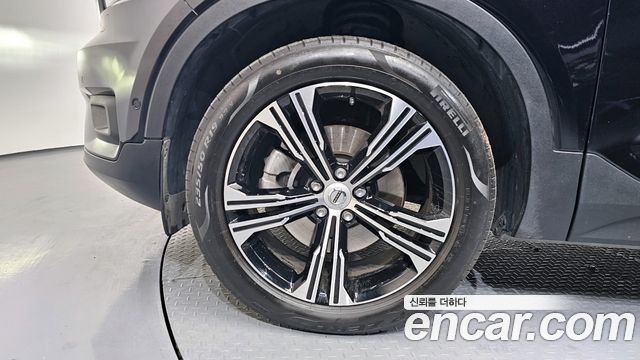 Volvo XC40 из Кореи Encar