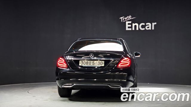 Mercedes-Benz C-Class C220 d Avantgarde — пробег 106 886 км — фото 4 из 5