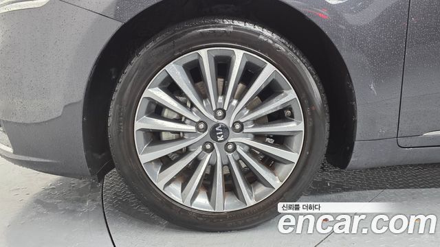 Kia K7 из Кореи Encar