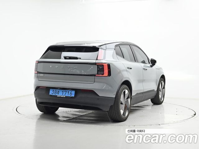 Volvo EX30 из Кореи Encar