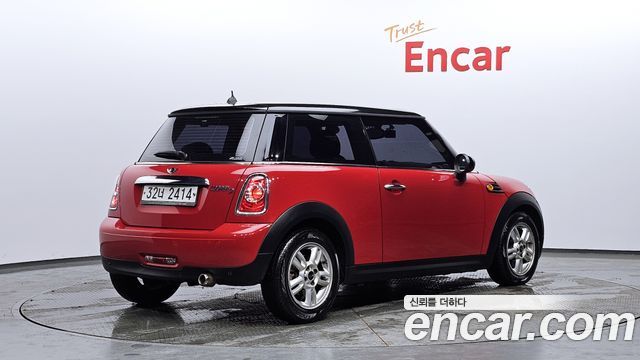 Mini Cooper Special Edition Second Generation — пробег 66 921 км — фото 2 из 5