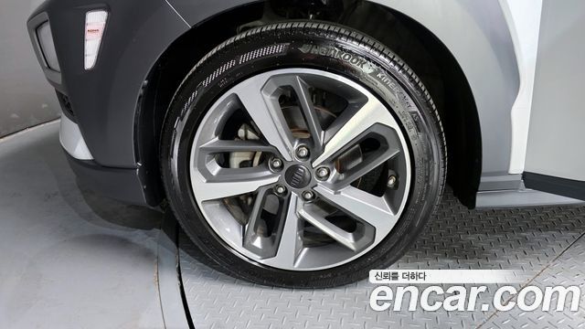 Hyundai Kona из Кореи Encar