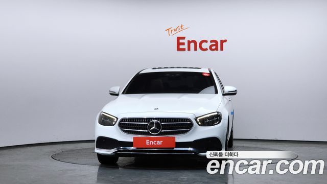 Mercedes-Benz E-Class из Кореи Encar