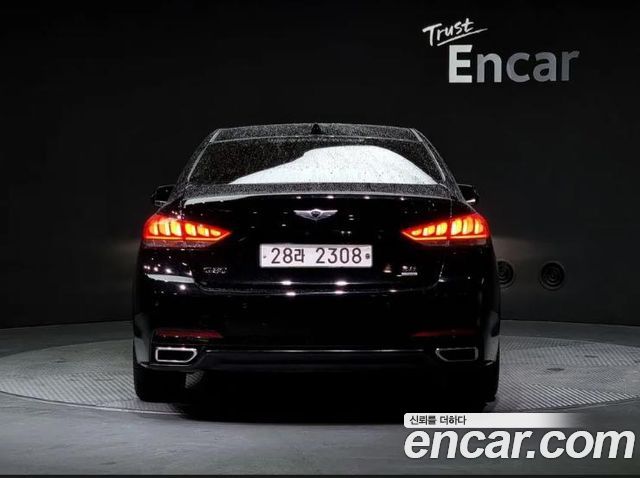 Hyundai Genesis из Кореи Encar