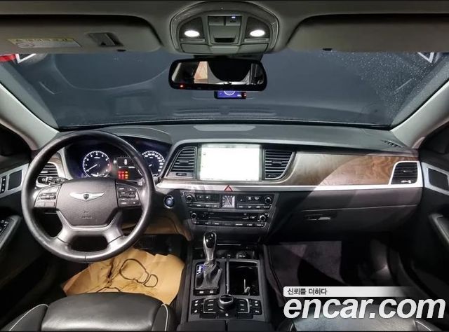 Hyundai Genesis из Кореи Encar