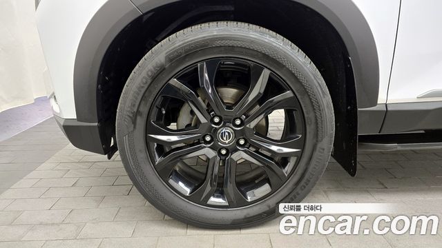 Ssangyong Rexton из Кореи Encar