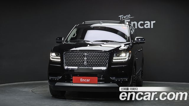 Lincoln Navigator 3.5L Black Label — пробег 66042 км