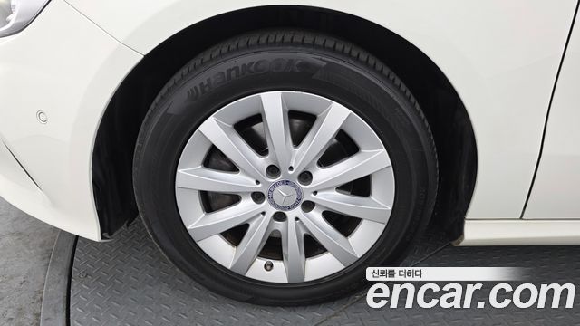 Mercedes-Benz A-Class из Кореи Encar