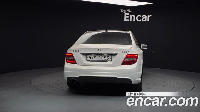 Mercedes-Benz C-Class из Кореи Encar