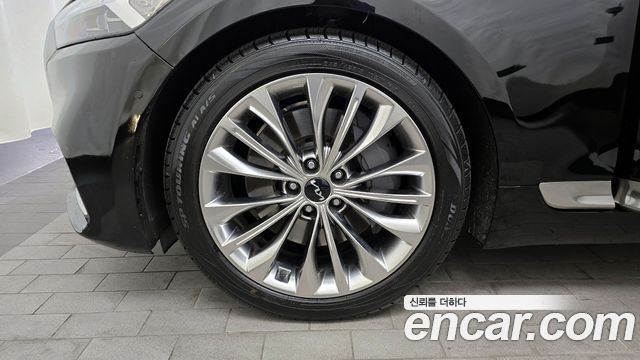 Kia K9 из Кореи Encar