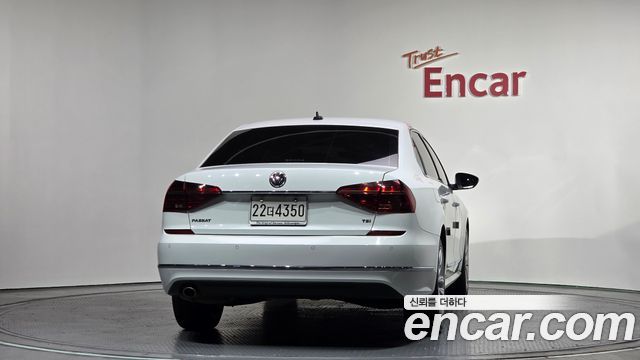 Volkswagen Passat из Кореи Encar