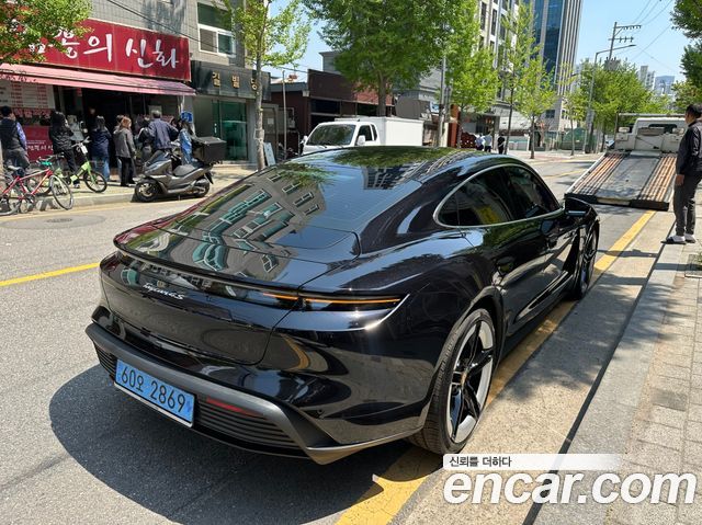 Porsche Taycan из Кореи Encar