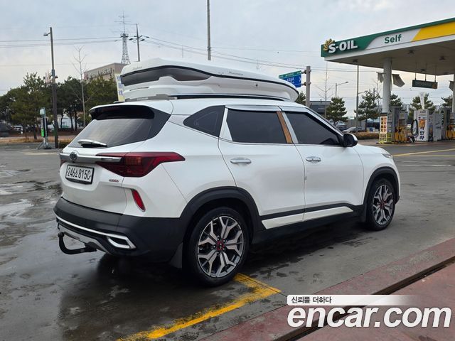 Kia Seltos из Кореи Encar