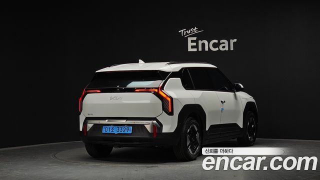 Kia EV3 из Кореи Encar