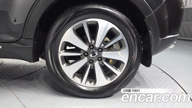 Ssangyong KORANDO из Кореи Encar