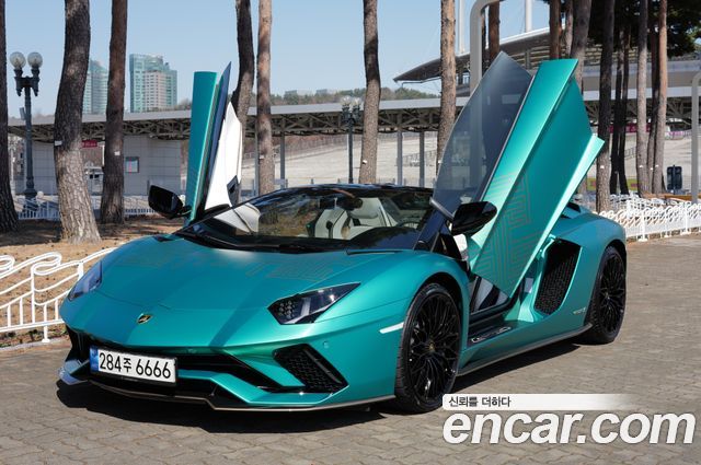 Lamborghini Aventador из Кореи Encar