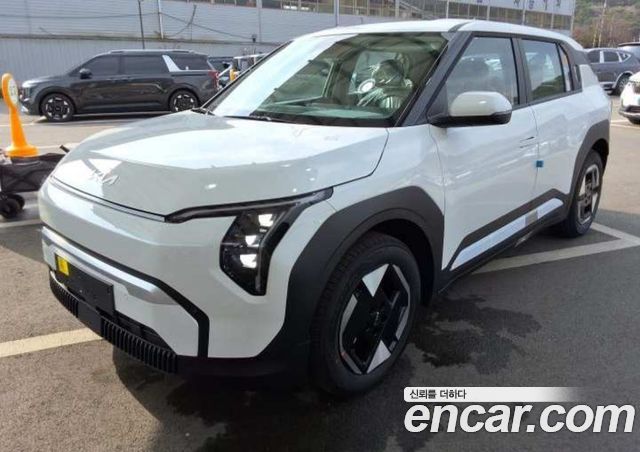 Kia EV3 из Кореи Encar