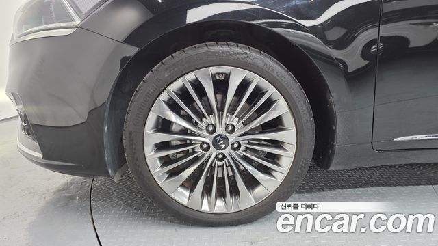Kia K7 из Кореи Encar