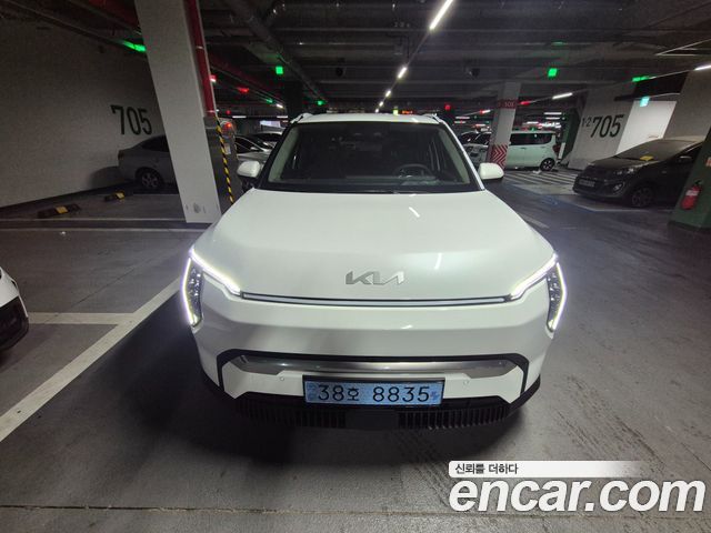 Kia EV3 из Кореи Encar