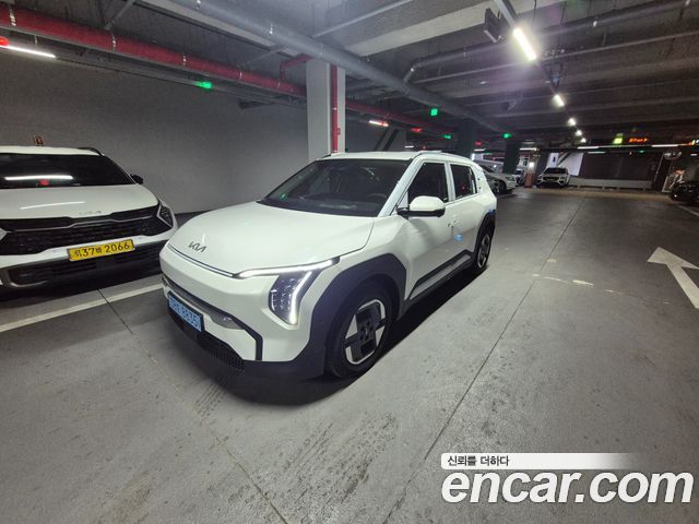 Kia EV3 из Кореи Encar