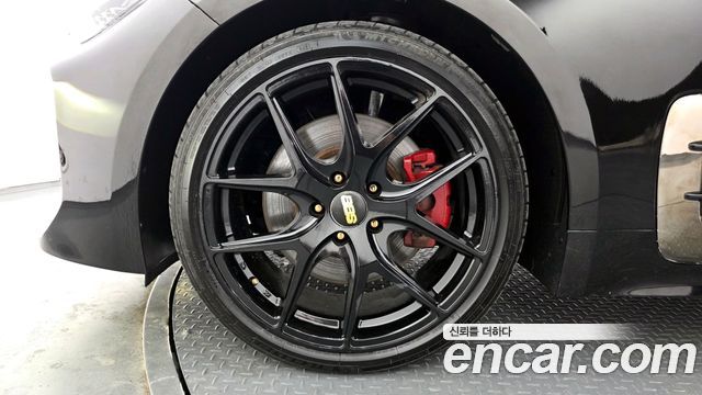 Kia Stinger из Кореи Encar