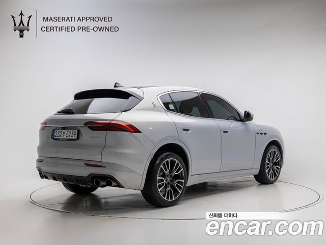 Maserati Grecale из Кореи Encar