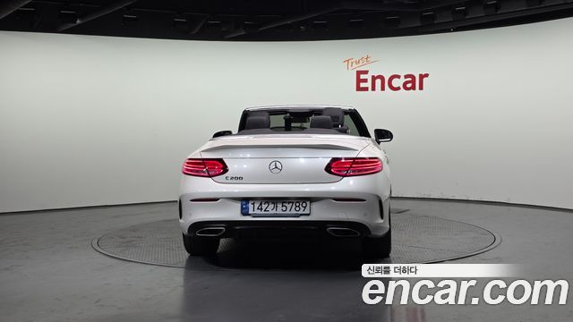Mercedes-Benz C-Class из Кореи Encar