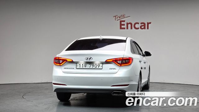 Hyundai Sonata 2.0 Smart — пробег 105 083 км — фото 4 из 5