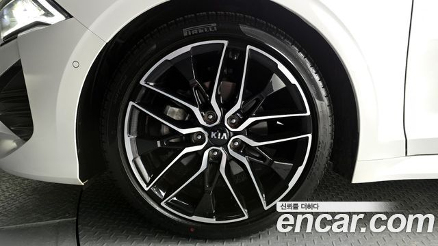Kia K5 из Кореи Encar