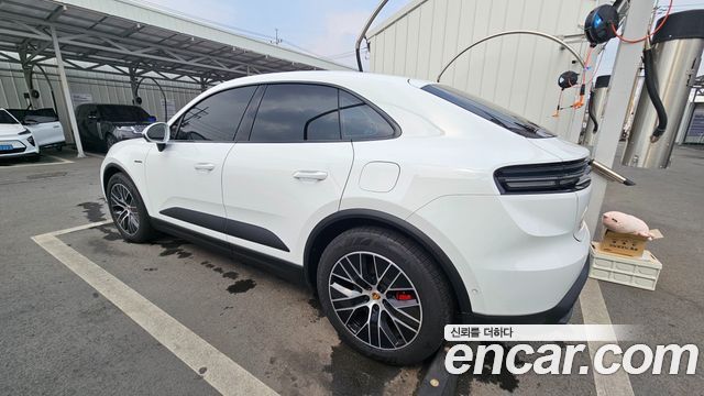 Porsche Macan из Кореи Encar
