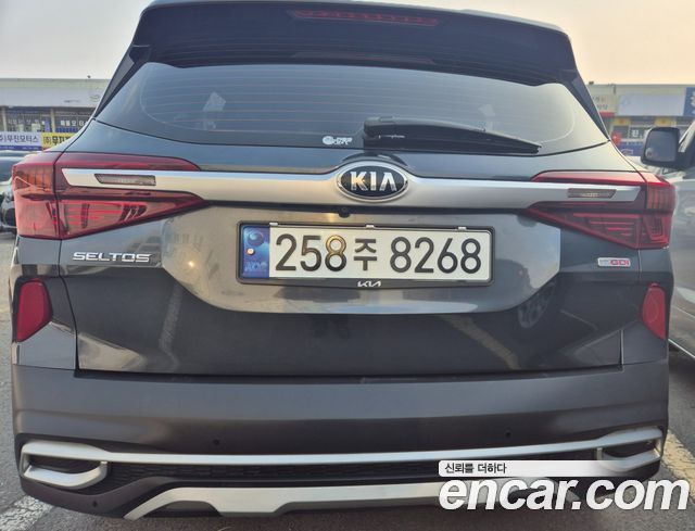 Kia Seltos из Кореи Encar