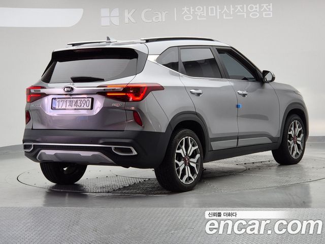 Kia Seltos из Кореи Encar