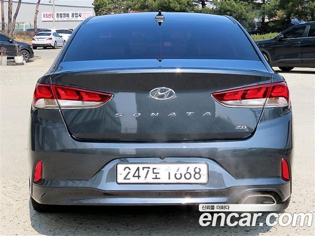 Hyundai Sonata 2.0 Smart Spicial — пробег 167 652 км — фото 4 из 5