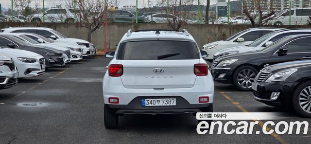 Hyundai Venue из Кореи Encar