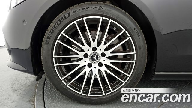 Mercedes-Benz C-Class из Кореи Encar